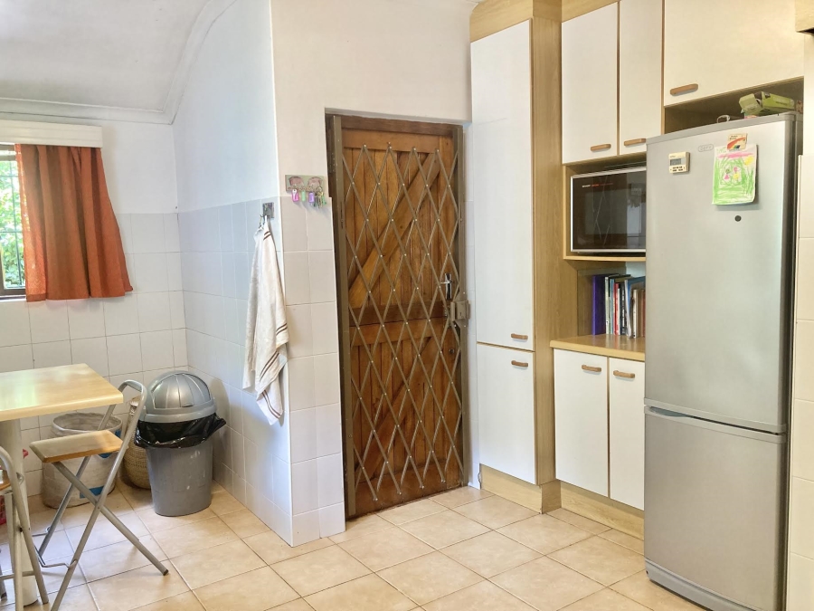 To Let 3 Bedroom Property for Rent in Newlands Upper Western Cape